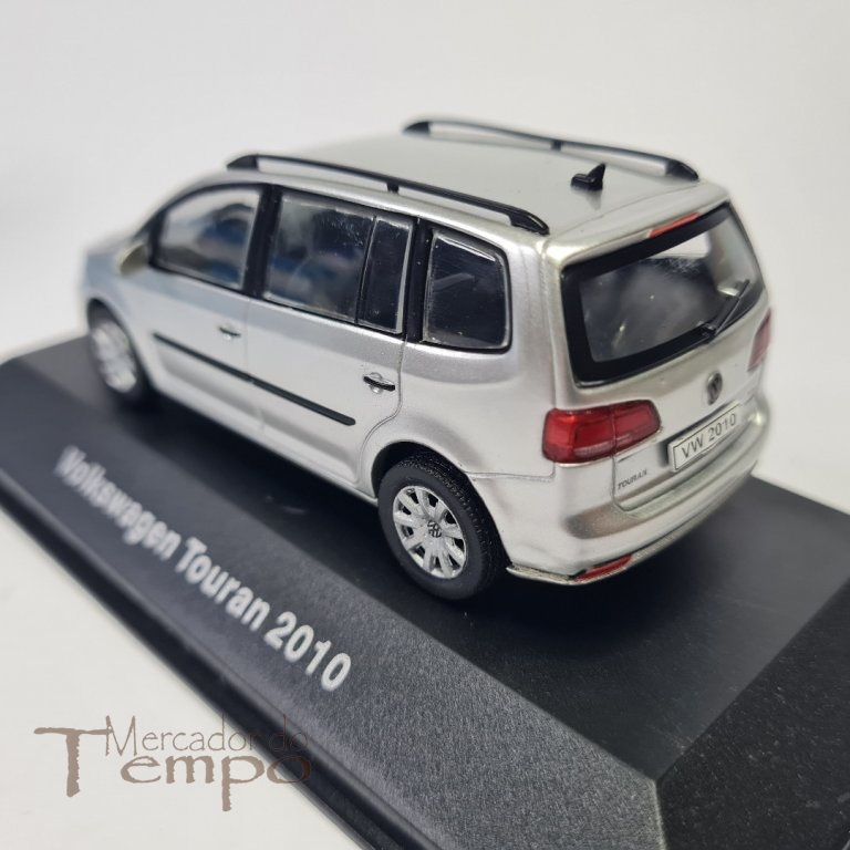 Miniatura 1/43 Altaya Volkswagen Touran 2010