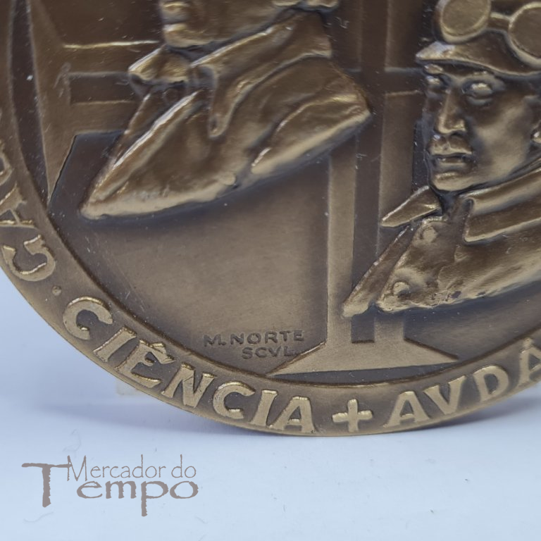 Medalha bronze 1ª travessia aérea do Atlântico Sul G.Coutinho e S. Cabral