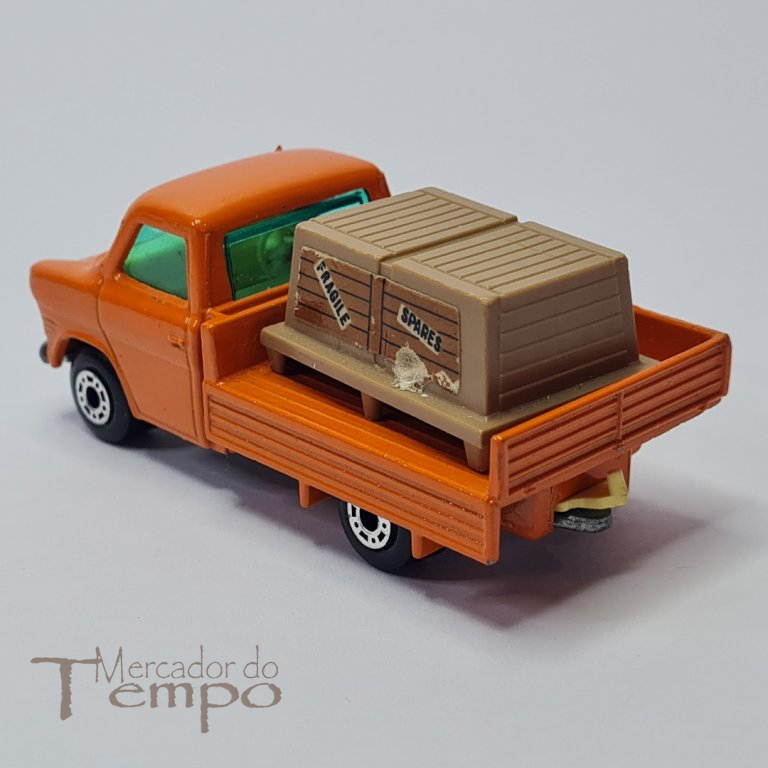 Miniatura Matchbox Ford Transit #66 com caixa original