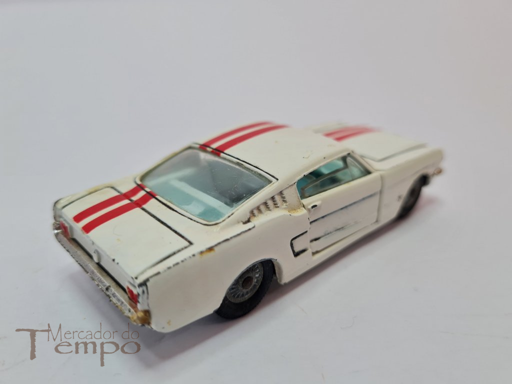 Miniatura Corgi Toys Ford Mustang Fastback caixa original