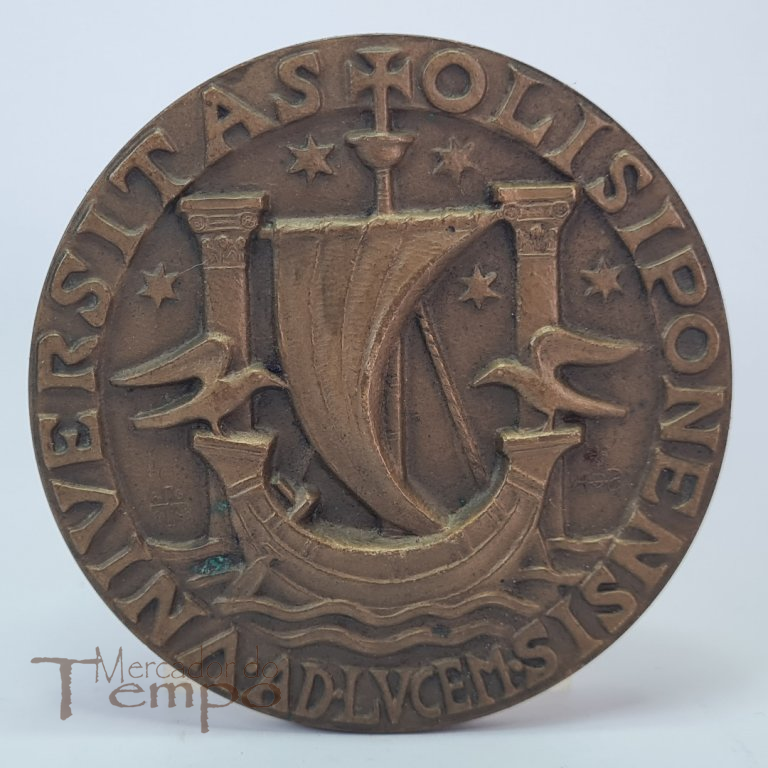 Medalha de bronze Faculdade de Direito, datada de 1957 Álvaro de Brée