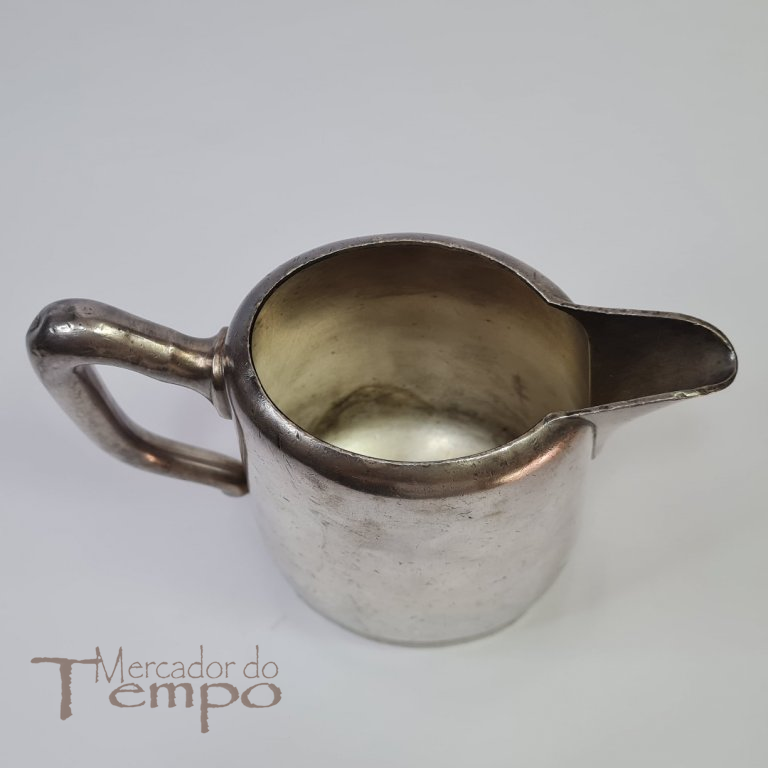 Leiteira de grande dimensão com simbolo da TAP, anos 50
