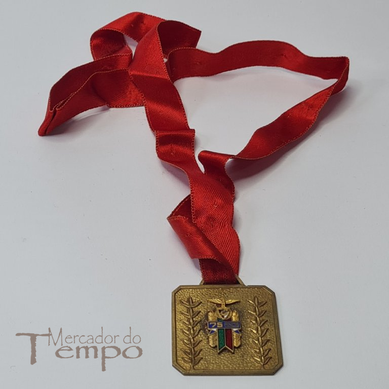 Medalha em bronze 75 anos do Benfica, Tiro com Arco, 1978