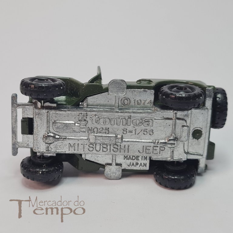 Miniatura Tomica Jeep Mitsubishi J3R #25 c/caixa original