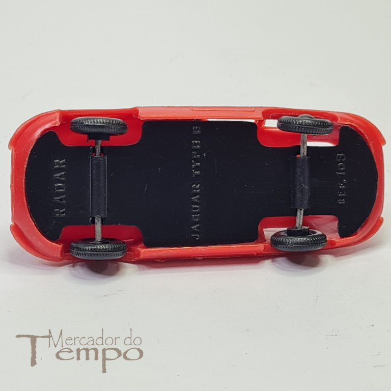 Brinquedo Portugês em plástico Jaguar Type E, Radar