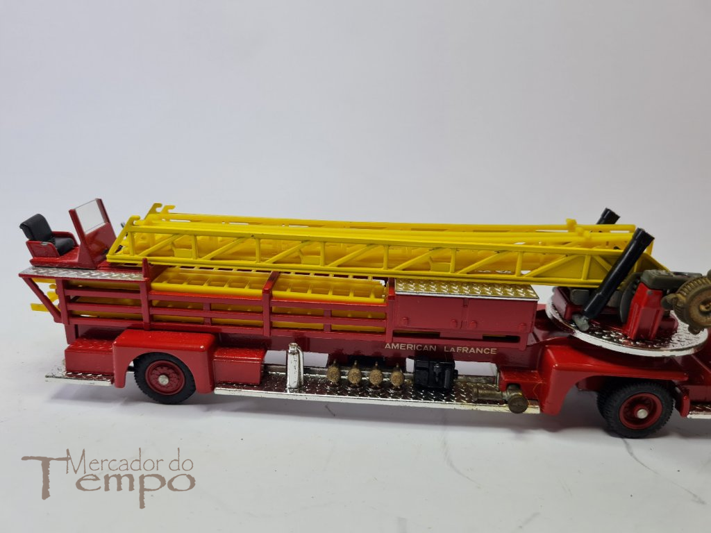 1/43 Corgi Toys Major Truck Firefighter American LaFrance