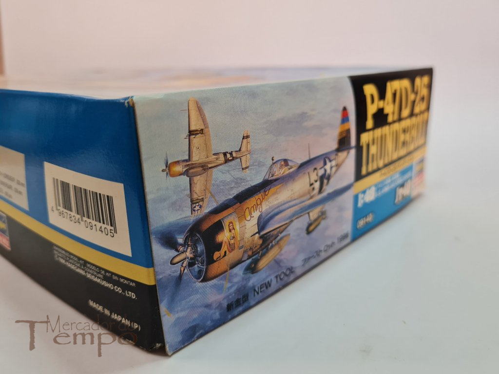 Kit Avião Militar 1/48 Hasegawa Thunderbolt P-47D-25