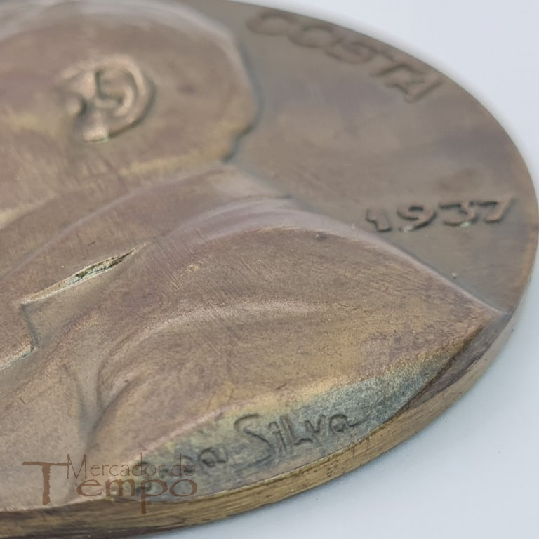 Medalha em bronze Afonso Costa , João da Silva 