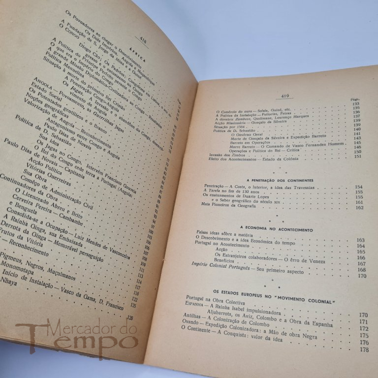 2 Volumes - História Colonial por Gaspar do Couto Ribeiro Villas 1937-38