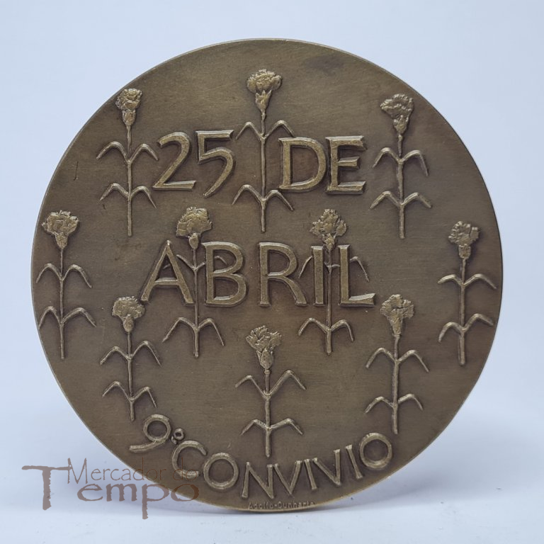 Medalha bronze 25 de Abril 9º convivio MFA 1983