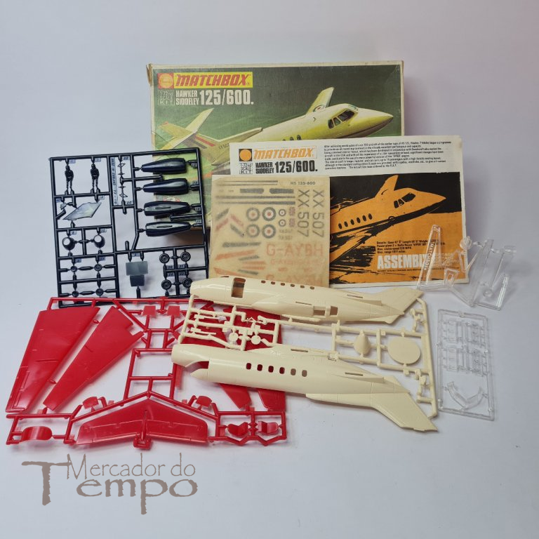 Kit vintage 1/72 Avião Matchbox PK-110 Hawker Siddeley 125/600
