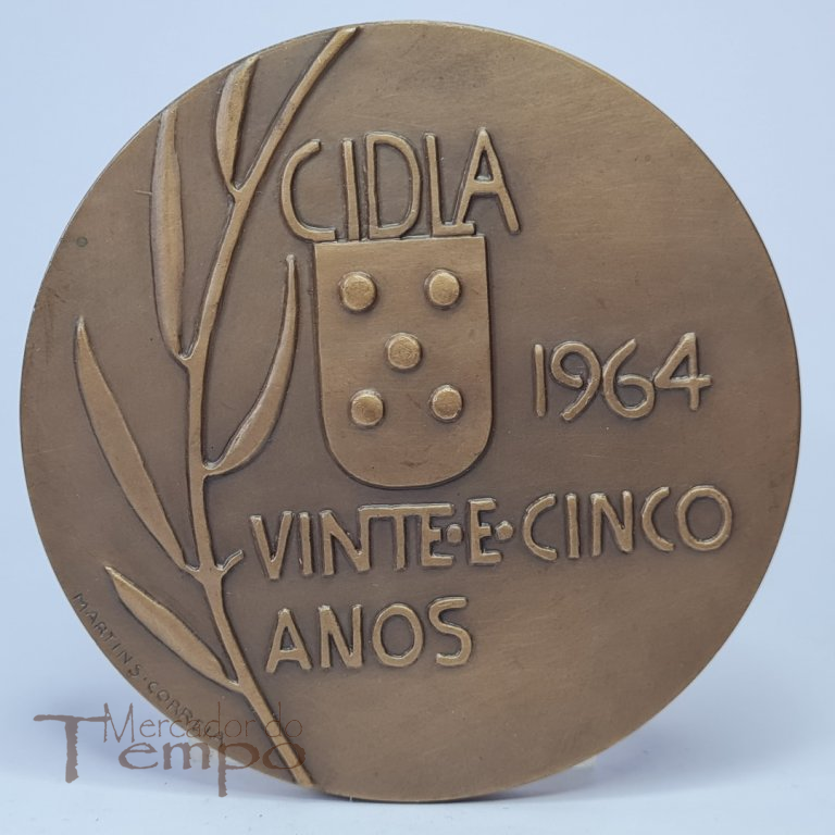 Medalha em bronze 25 anos da CIDLA, 1964, Martins Correia