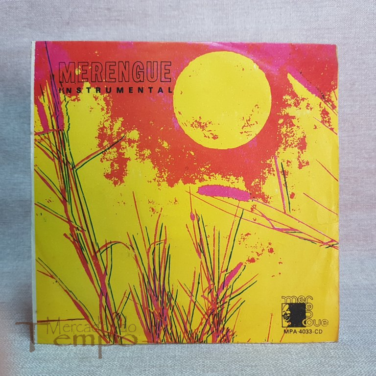  
Disco 45 rpm Merengue instrumental. 
