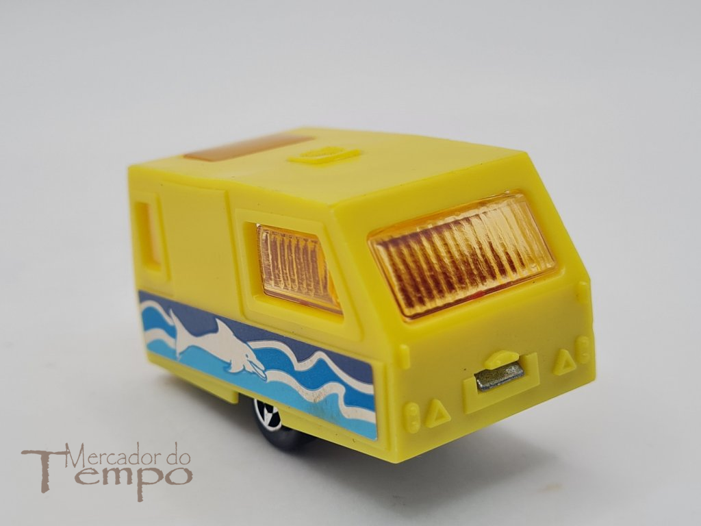 Miniatura 1/64 Carro Golf + Caravana St Tropez Majorette #210