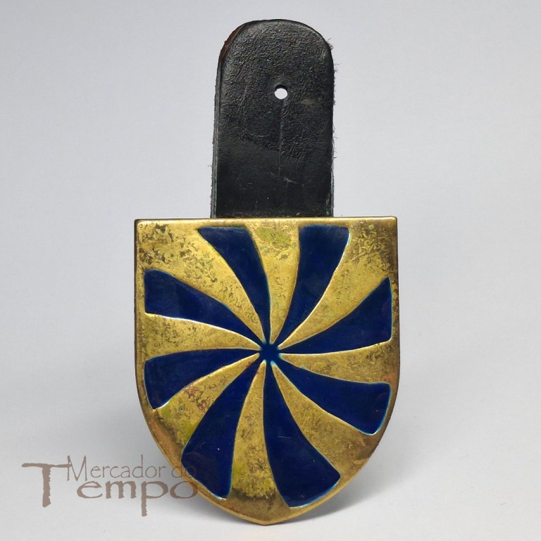 
Crachá militar esmaltado do Estado Maior da Força Aérea
 