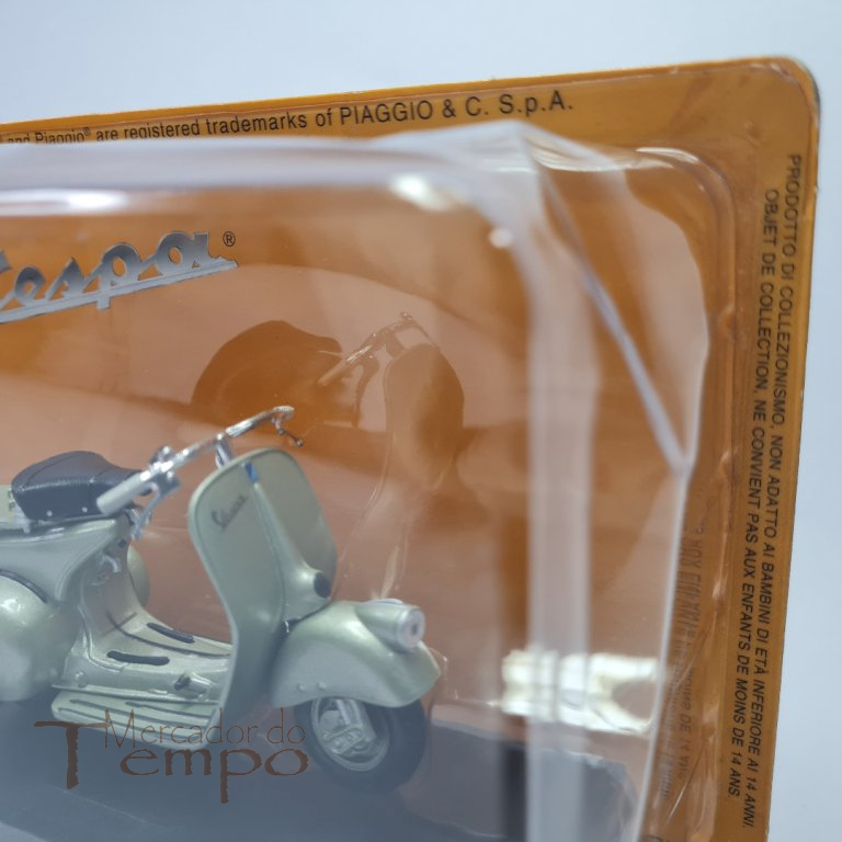 Miniatura Altaya 1/18 Mota Vespa 125 de 1948