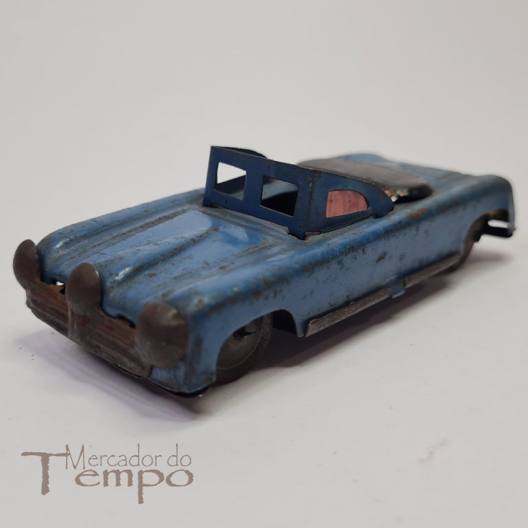 Carro Cabriolet em chapa de fabrico Português, AML. Anos 70