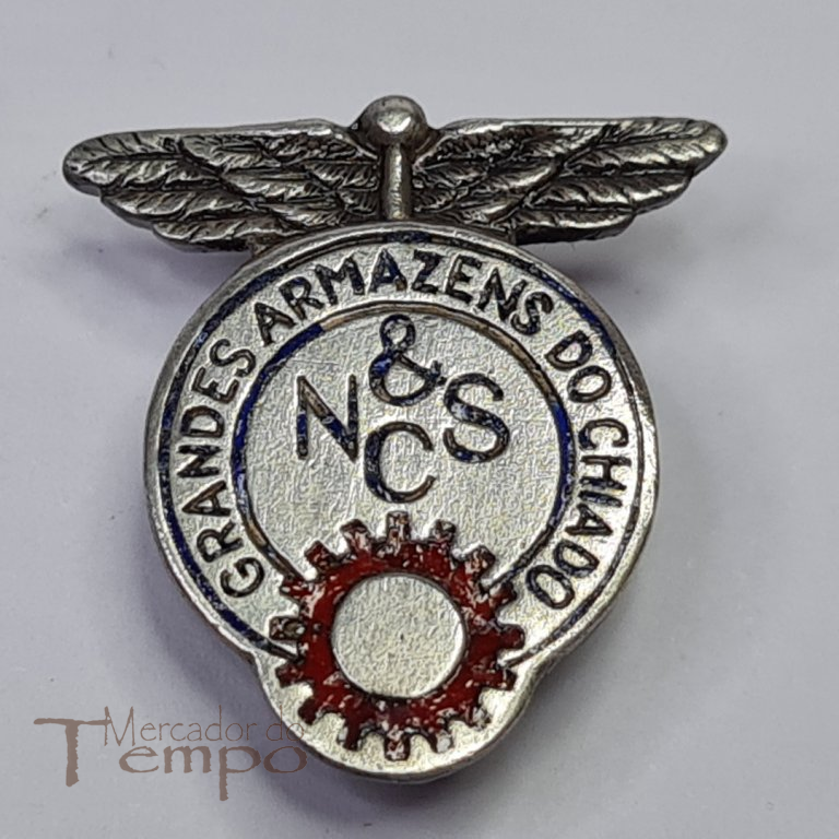 Botoeira esmaltada Grandes Armazéns do Chiado & NCS 