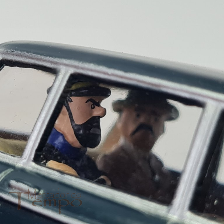 Miniatura 1/43 Tintin, Mercedes 600 Zil 114, Tintin et les picaros edições Atlas