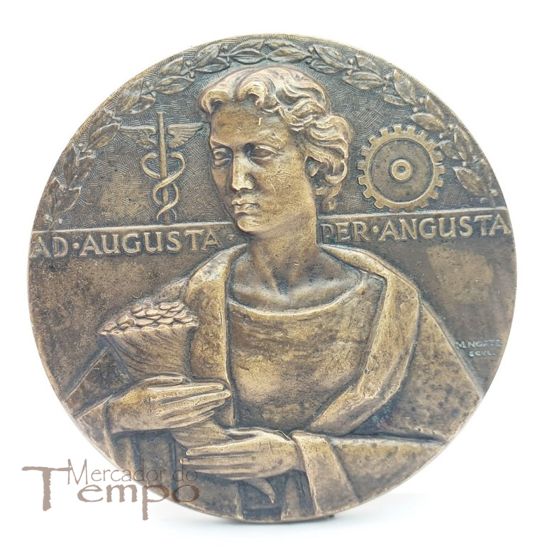 Medalha em bronze 125ª Aniversário do Banco Totta - Aliança. 1843 - 1968