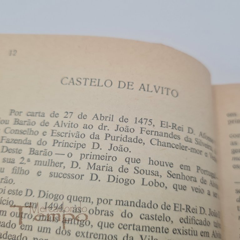 A Arte em Portugal – Os Cinco Castelos da Fundação da Casa de Bragança, assinado