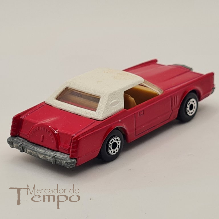 Matchbox Lincoln Continental #28 com caixa original