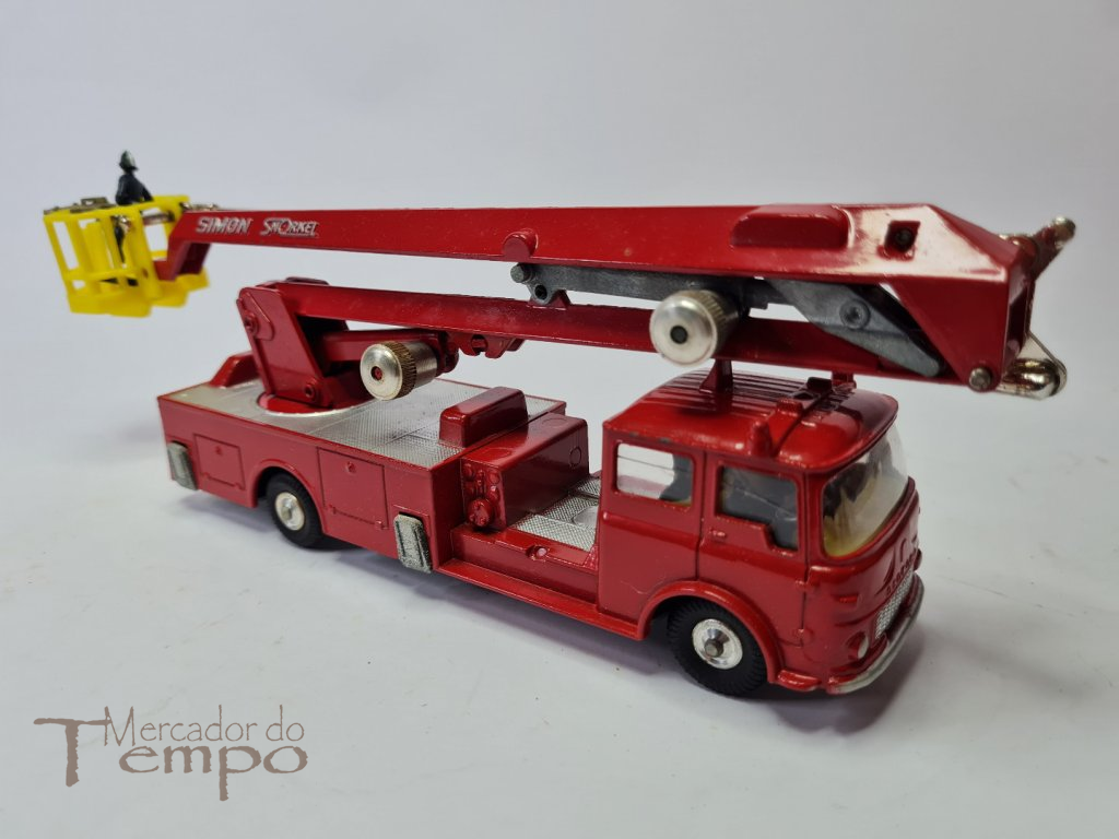 1/43 Corgi Toys Major Simon Snorkel Fire Engine , caixa original