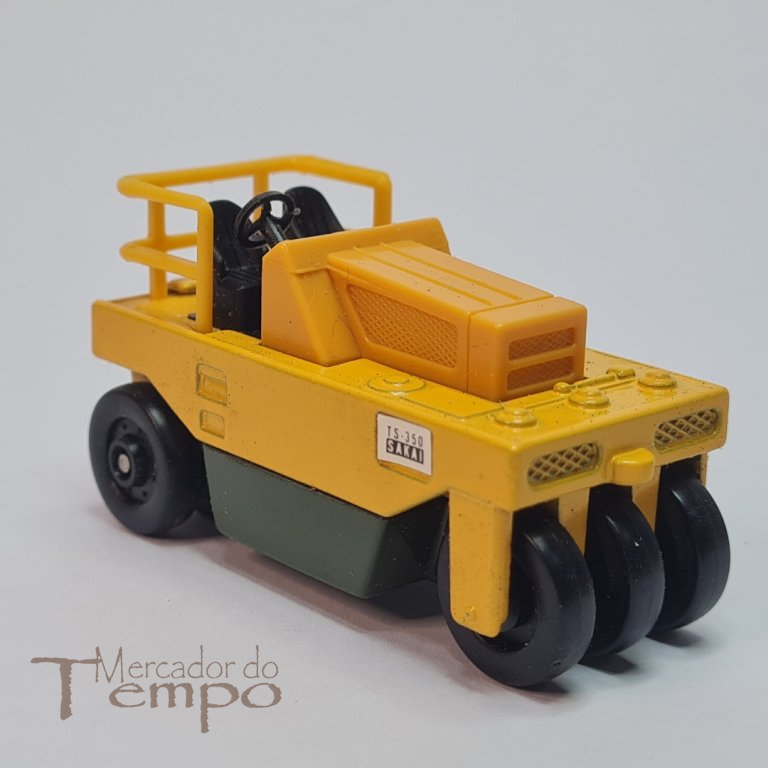 Miniatura Tomica Sakai Tire Roller TS-350 #65 d