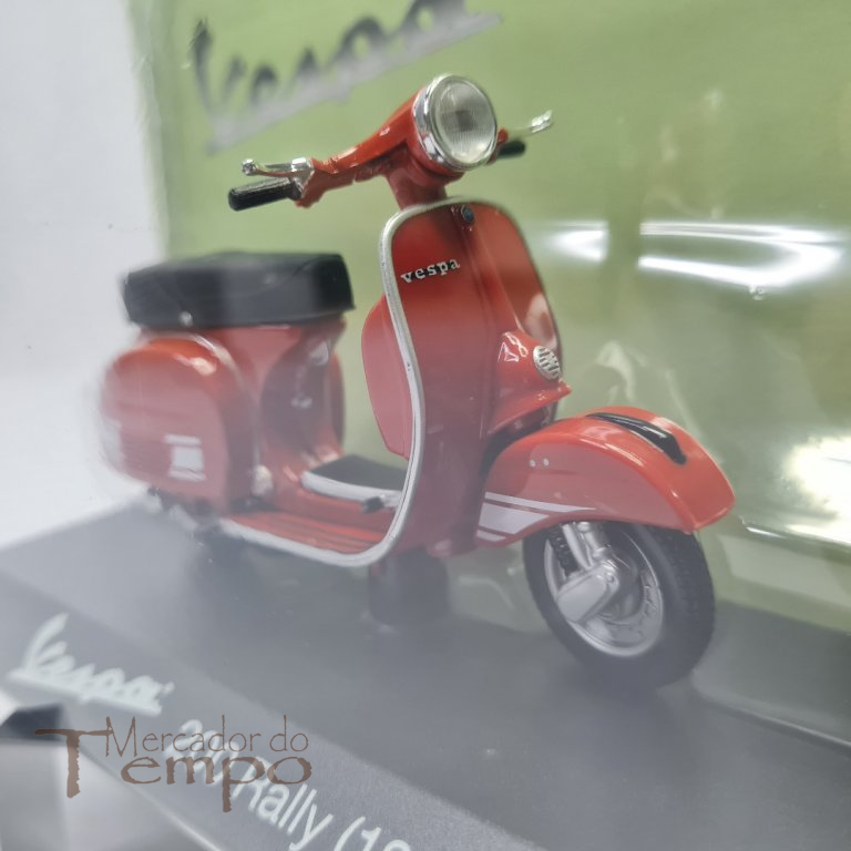 Miniatura  Altaya 1/18 Mota Vespa 200 Rally 1972