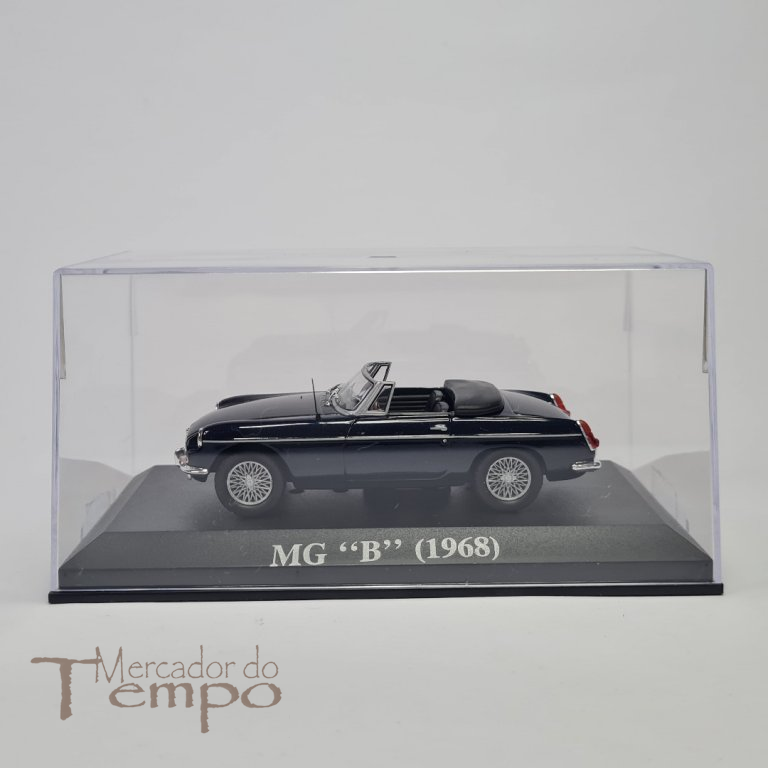 Miniatura 1/43 Altaya MG B - 1968