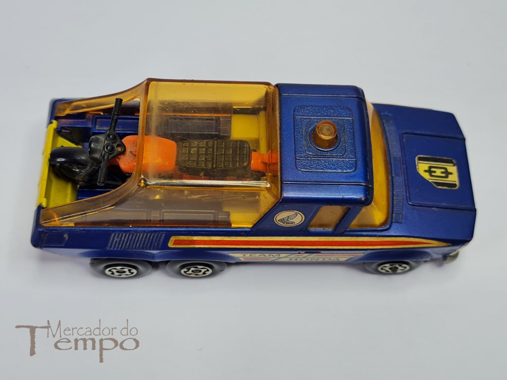 Miniatura Matchbox Super King Pick-Up Truck com mota