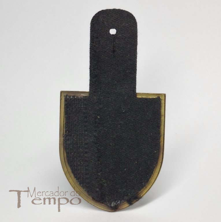 Crachá militar esmaltado da Força Aérea - Comando de Pessoal