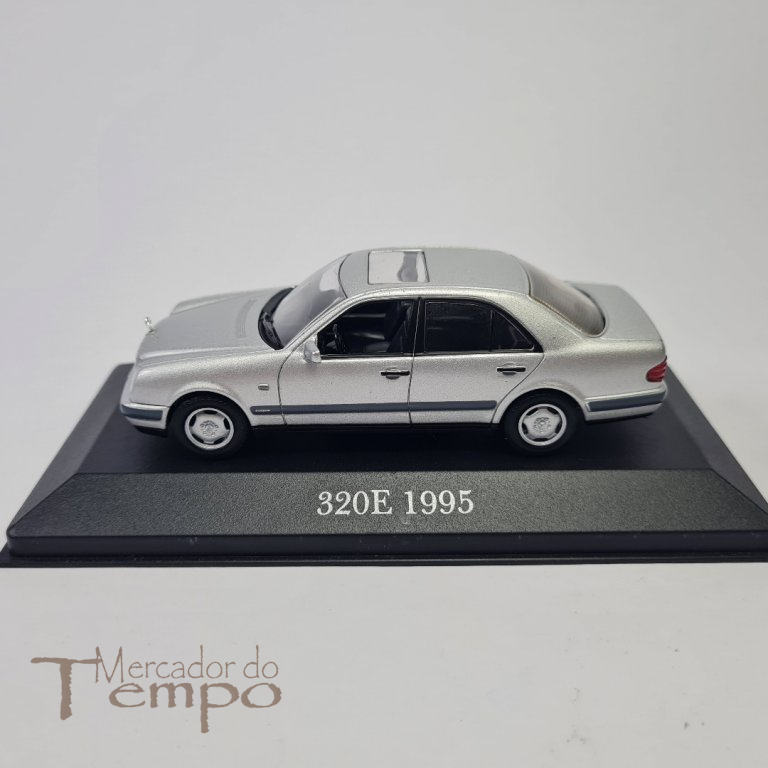 Miniatura 1/43 Altaya Mercedes 320 E - 1995
