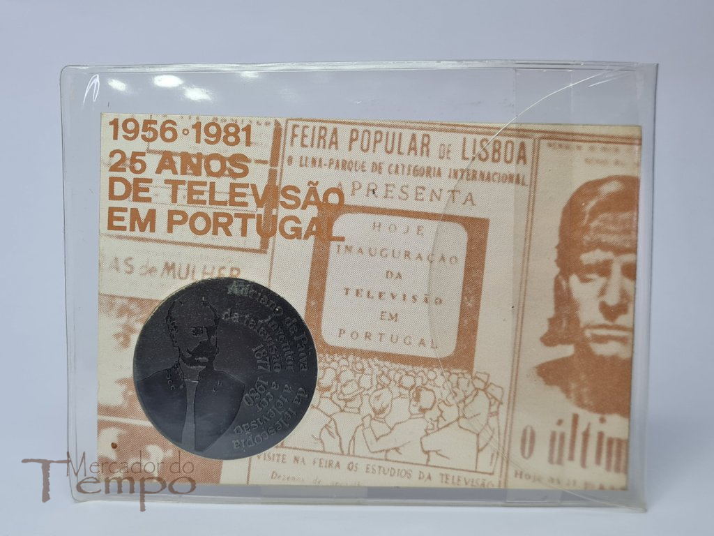 Medalha 25 anos Televisão Portugal 1956-1981 cartão 1ª emissão na Feira Popular