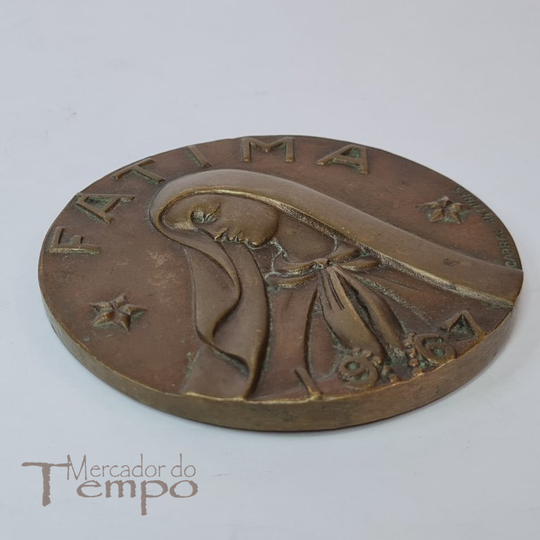 Medalha  bronze Peregrinação dos Municipios a Fátima, 1967. Cabral Antunes