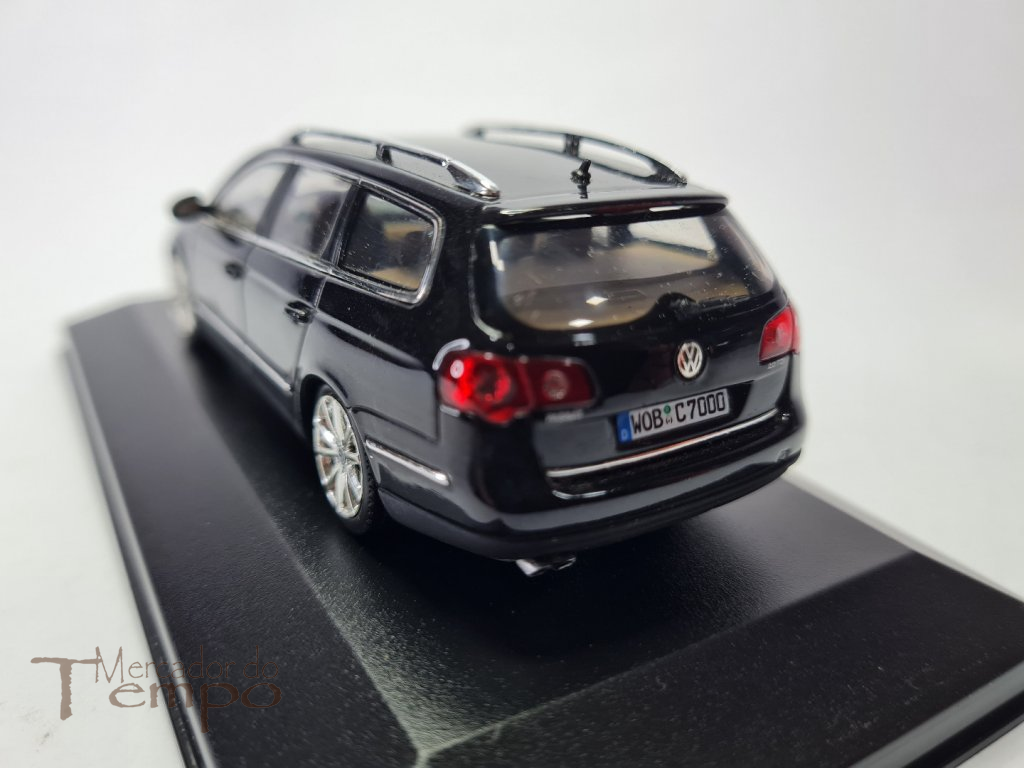 Miniatura 1/43 Minichamps VW Passat 2.0 Tdi