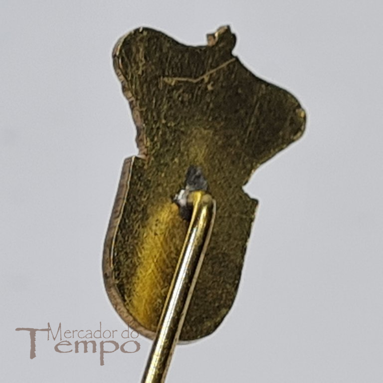 Pin monárquico esmaltado