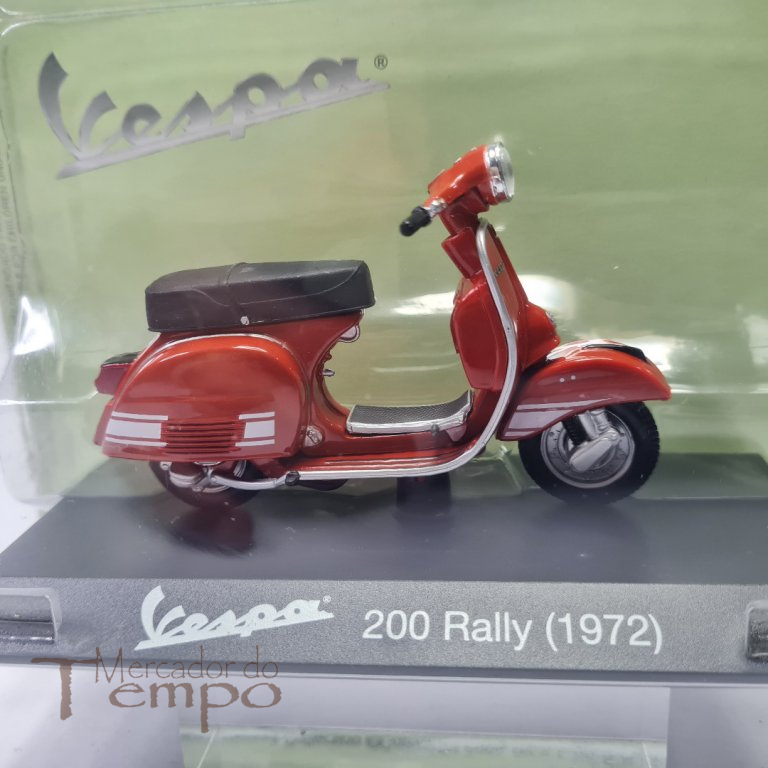 Miniatura  Altaya 1/18 Mota Vespa 200 Rally 1972