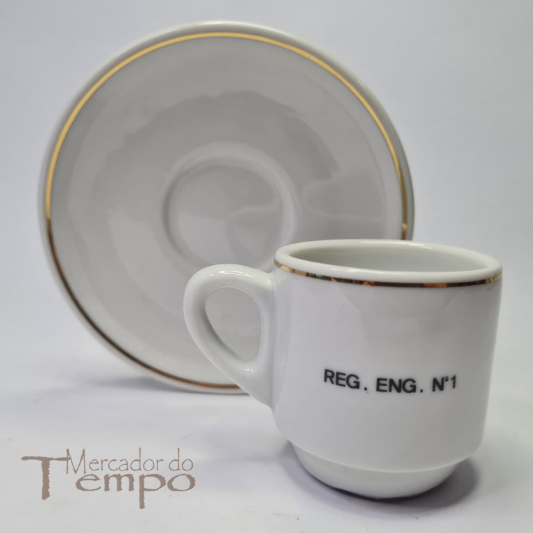 Rara chávena de café, Regimento de Engenharia n° 1