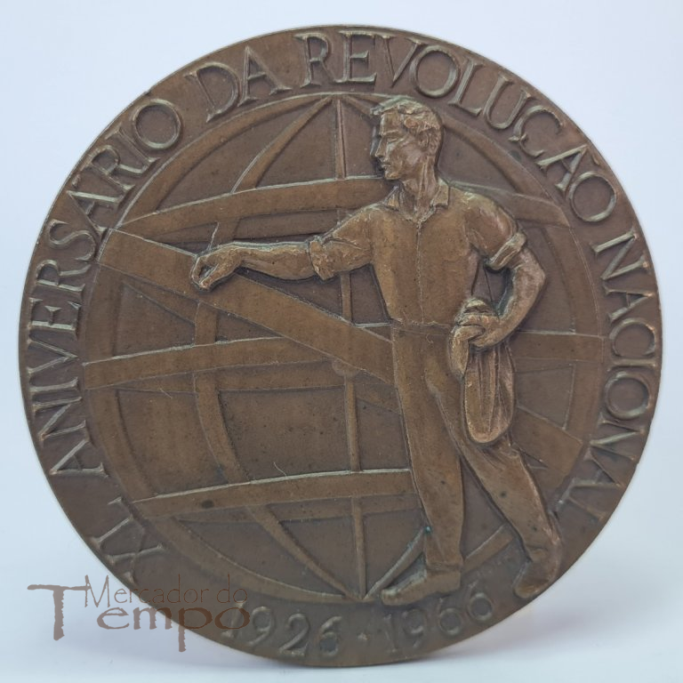 Medalha bronze do XL Aniversário da Revolução Nacional 1926-1966