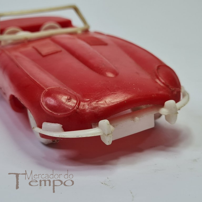 Brinquedo Português em plástico, Jaguar E, Brinde do detergente Extra