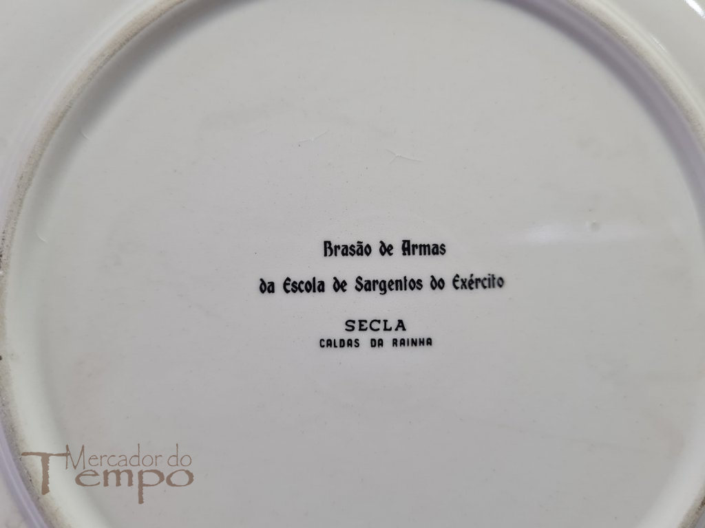 Prato Secla, Brasão de Armas da Escola de Sargentos do Exército