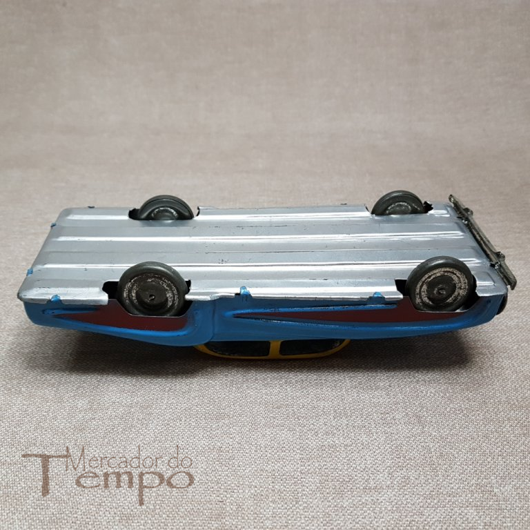 Brinquedo Português antigo Carro em folha/chapa