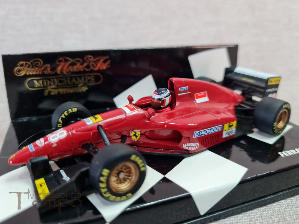 Miniatura 1/43 Minichamps F1 Ferrari 412 t1 Gerard Berger